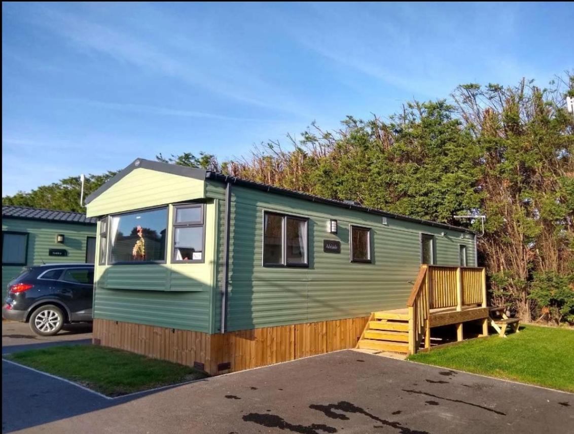 Appleblossom Lodge, Lido Leisure Park, 내어스버러 외부 사진