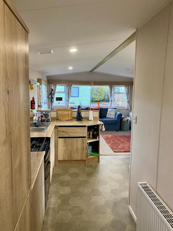 Appleblossom Lodge, Lido Leisure Park, 내어스버러 외부 사진
