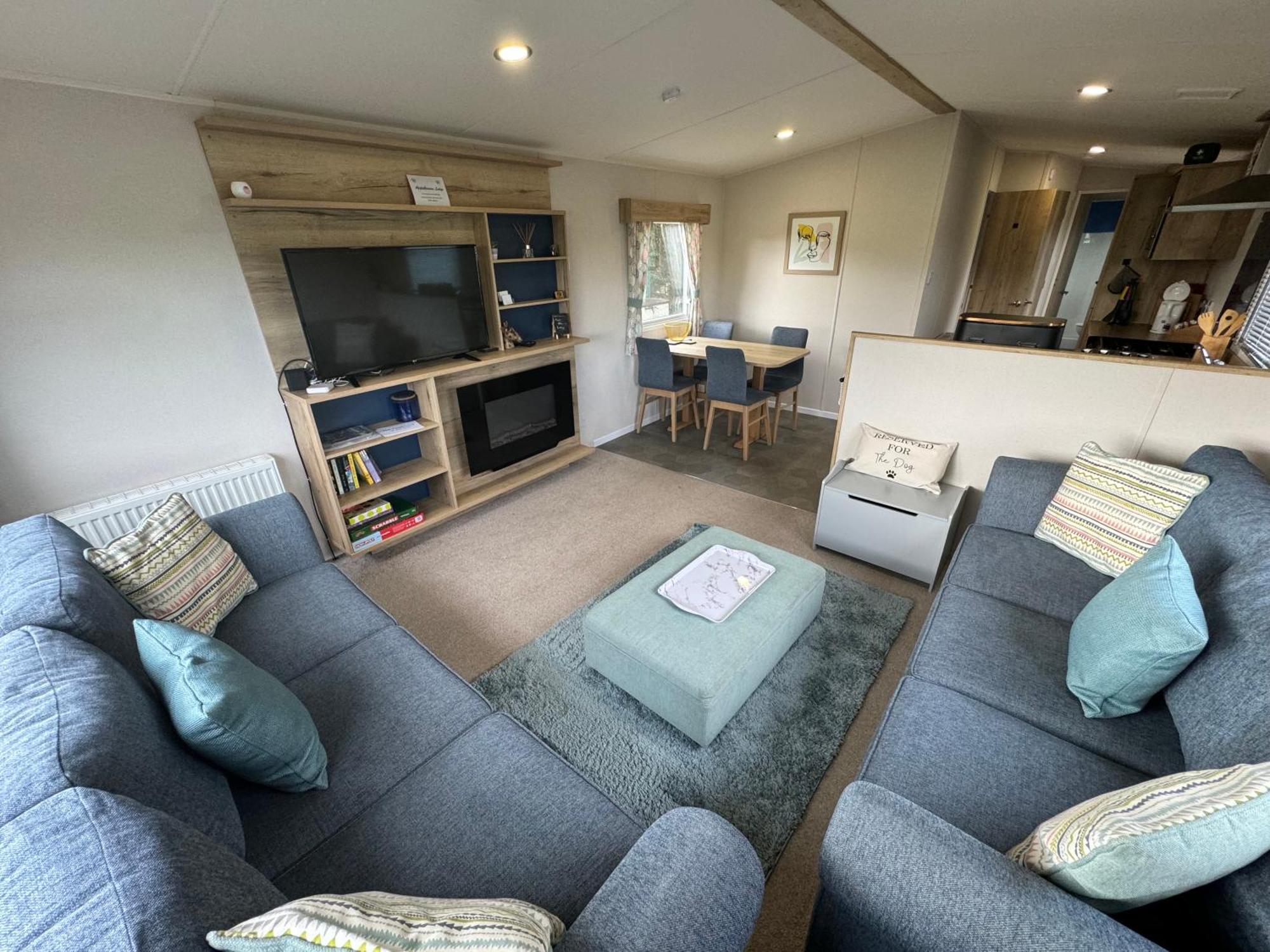 Appleblossom Lodge, Lido Leisure Park, 내어스버러 외부 사진